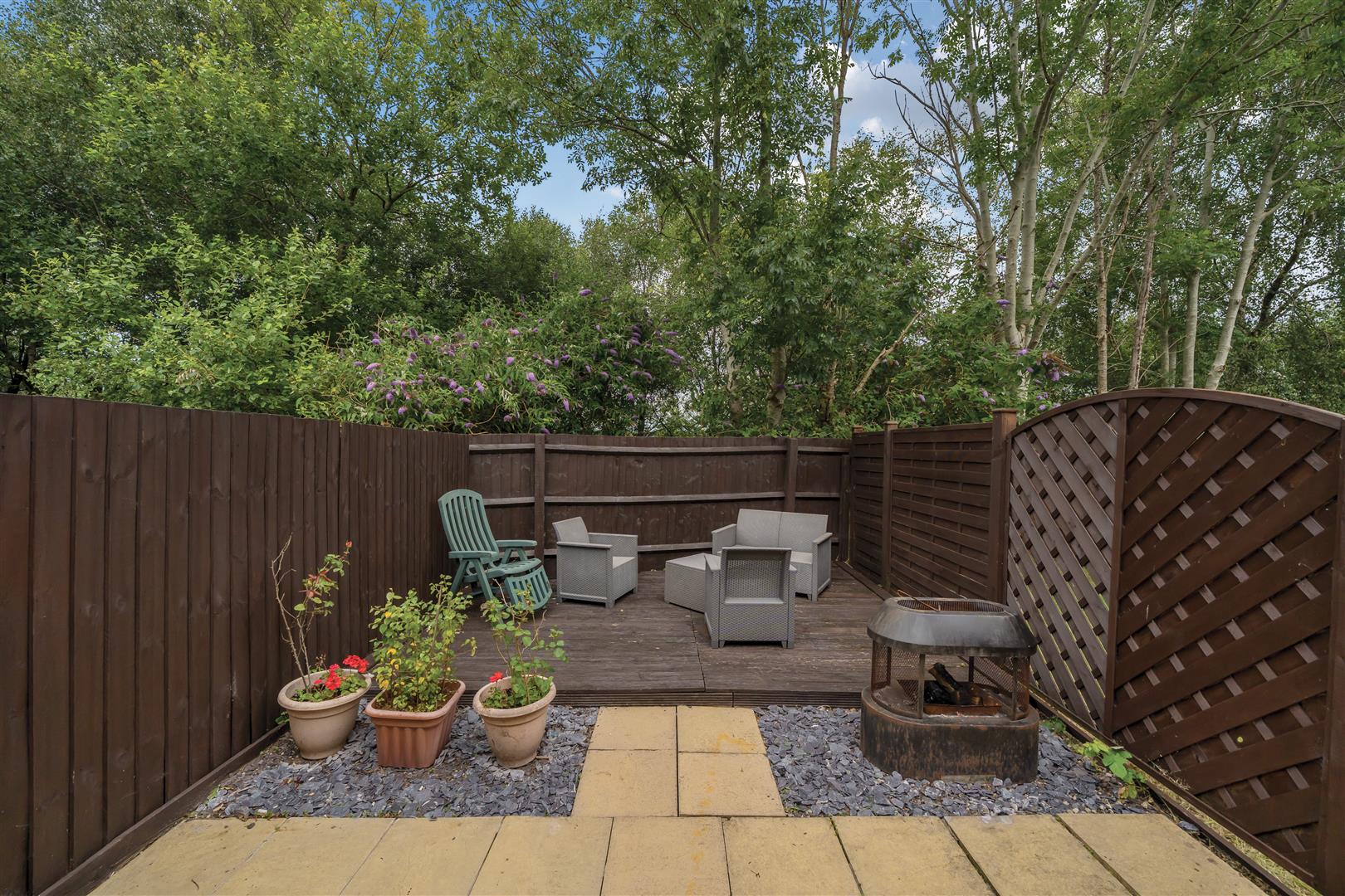 Clos Yr Eglwys, Townhill, Swansea